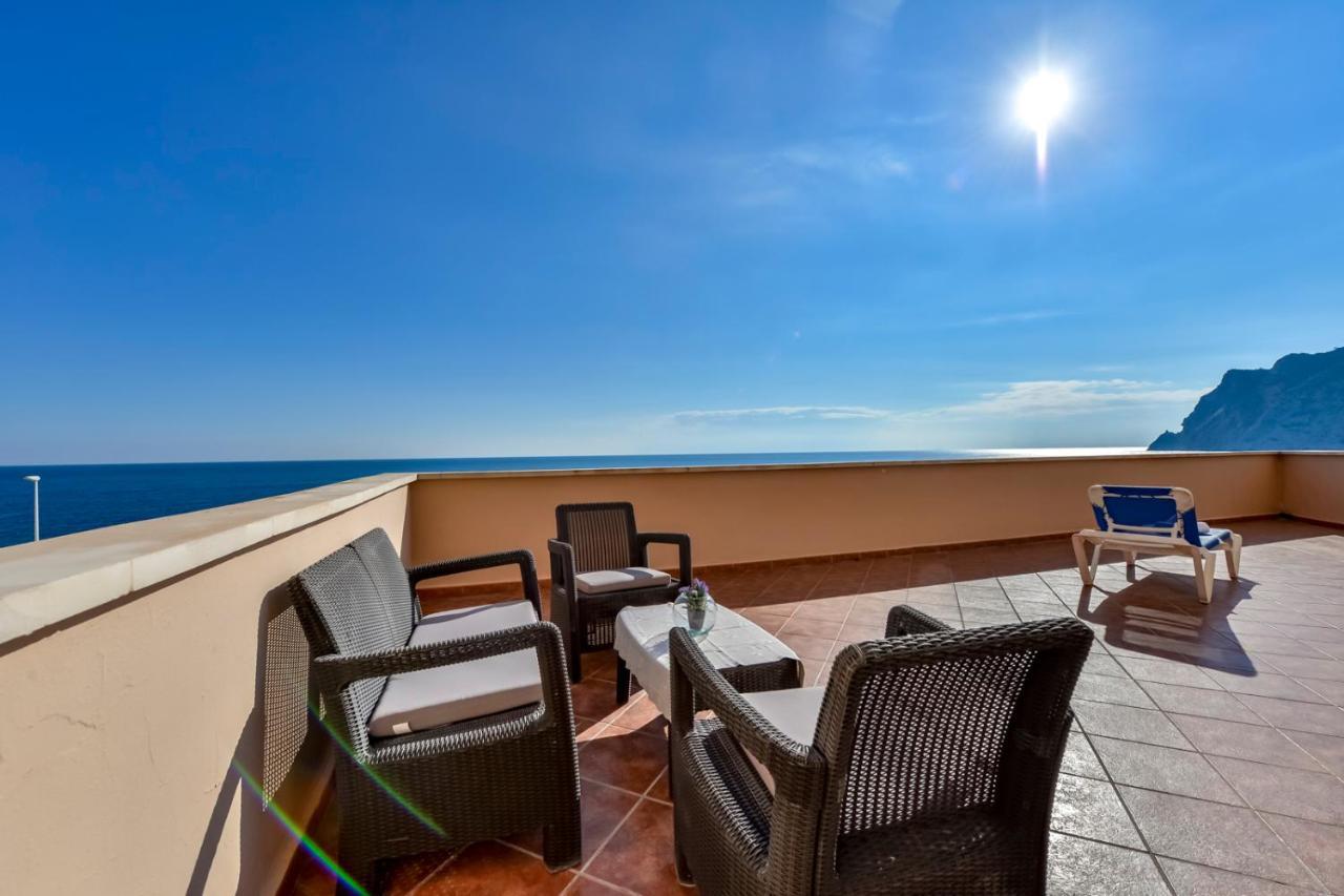 Villas Guzman - Apartamento Tramontana Calpe Bagian luar foto